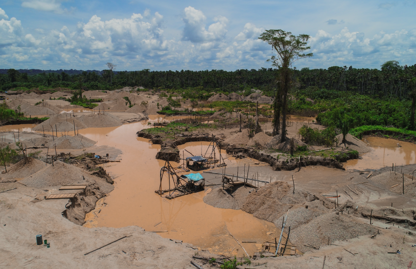 Bild von einer Kleinmine in Madre de Dios